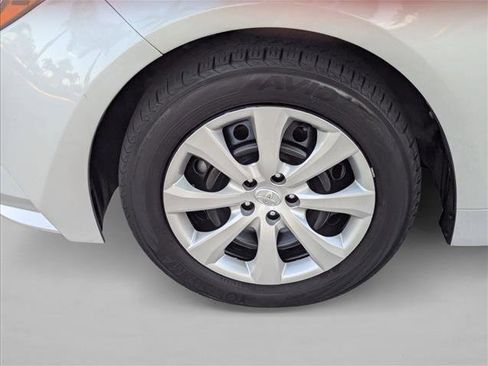 Used 2023 Toyota Corolla LE FWD image 22