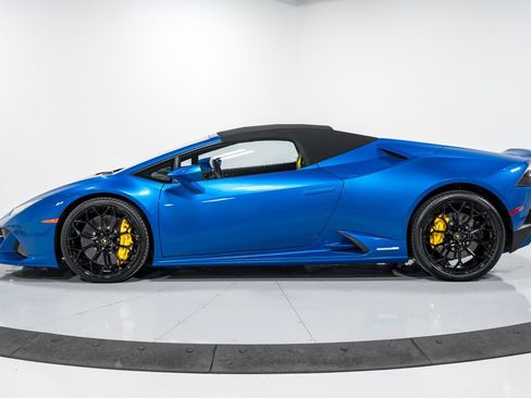 Used 2023 Lamborghini Huracan EVO AWD/4WD image 43