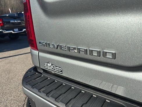 Used 2024 Chevrolet Silverado 2500 High Country w/ Technology Package AWD/4WD image 17