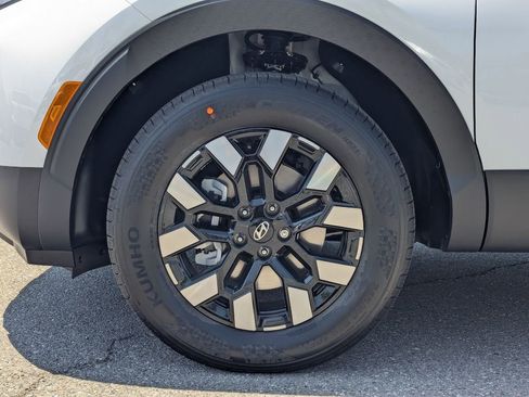New 2025 Hyundai Santa Cruz SE image 12