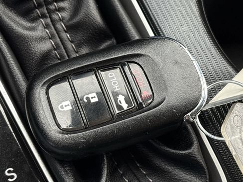 Used 2025 Honda Civic LX image 18