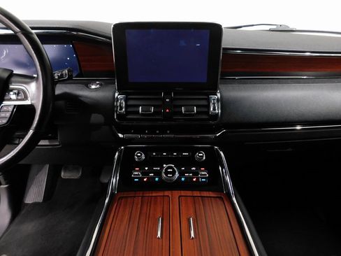 Used 2021 Lincoln Navigator L Reserve image 44