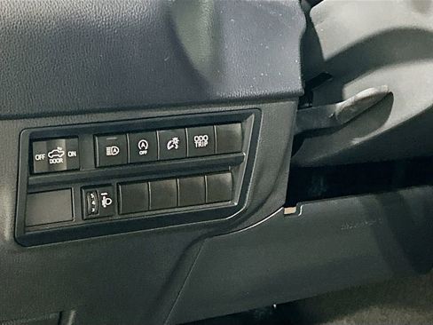 Used 2024 Toyota Tundra SR5 AWD/4WD image 8