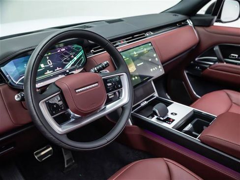 New 2026 Land Rover Range Rover Long Wheelbase Autobiography AWD/4WD image 17