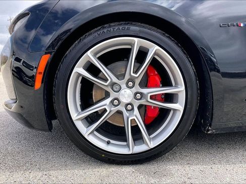 Used 2021 Chevrolet Camaro LT w/ RS Package image 32