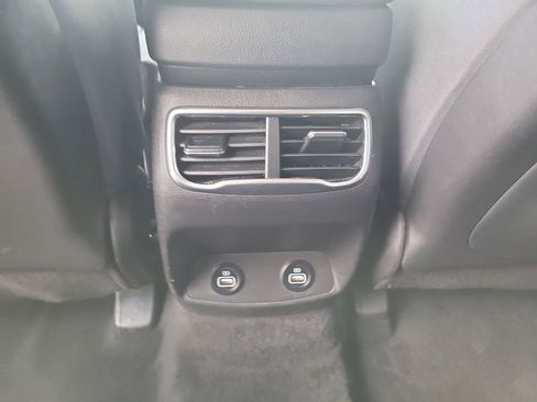 Used 2022 Hyundai Santa Fe SEL FWD image 12