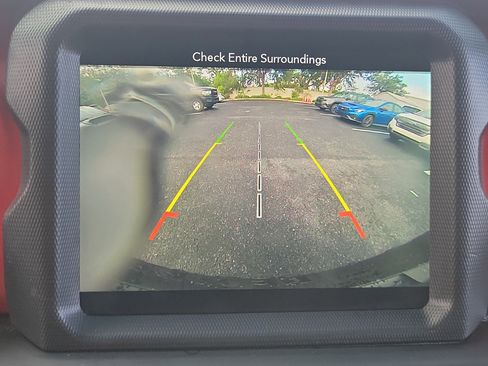 Used 2018 Jeep Wrangler Unlimited Rubicon w/ Dual Top Group image 23