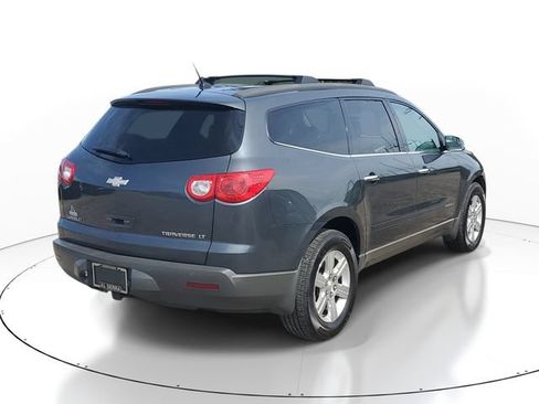 Used 2009 Chevrolet Traverse LT AWD/4WD image 4