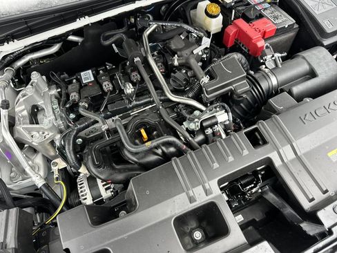 New 2026 Nissan Kicks SR w/ Cold Weather Package image 31