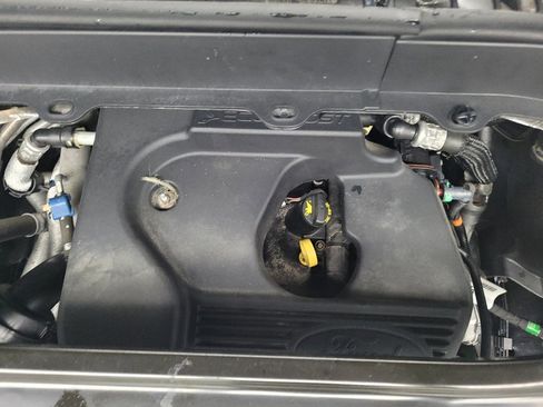 Used 2020 Ford Explorer Limited image 30