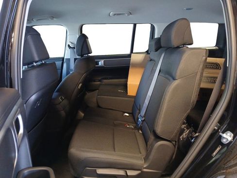 New 2026 Hyundai Santa Fe SE FWD image 13