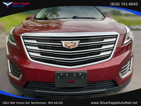 Used 2017 Cadillac XT5 Premium Luxury w/ LPO, Wheel Lock Package AWD/4WD image 5