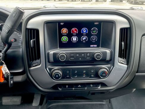 Used 2016 GMC Sierra 1500 SLE w/ Suspension Package, Off-Road AWD/4WD image 13