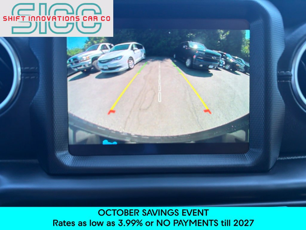 Used 2023 Jeep Wrangler Unlimited Sahara w/ Cold Weather Group AWD/4WD image 17