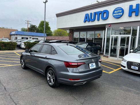 Used 2019 Volkswagen Jetta R-Line FWD image 11