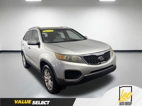 Used 2011 Kia Sorento LX AWD/4WD image 7