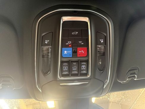 New 2026 Jeep Grand Wagoneer Limited image 42