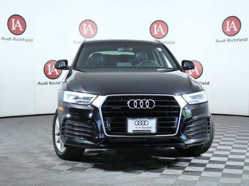 Used 2018 Audi Q3 2.0T Premium Plus w/ Premium Plus Package AWD/4WD image 3
