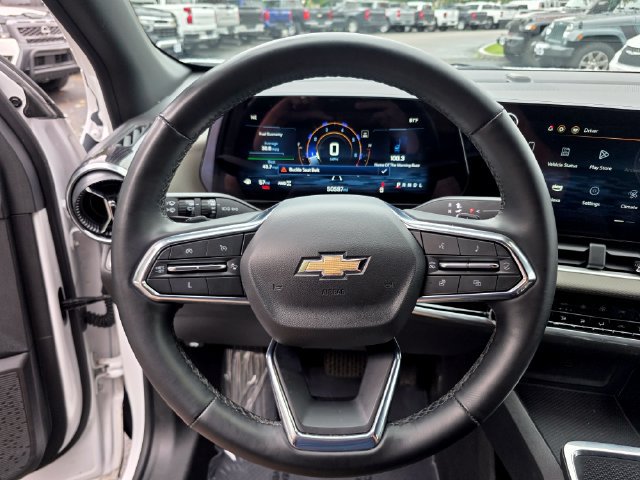 Used 2025 Chevrolet Equinox LT w/ Convenience Package II AWD/4WD image 27
