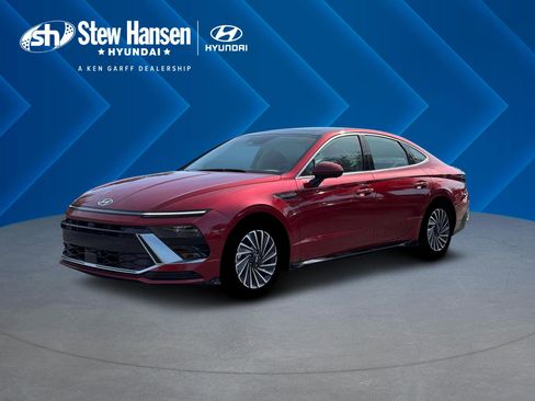 New 2026 Hyundai Sonata Limited image 2