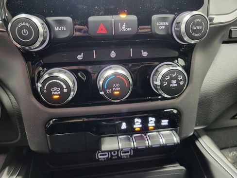 New 2026 RAM 1500 Big Horn AWD/4WD image 15
