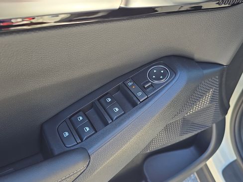 New 2026 Kia Seltos S image 18