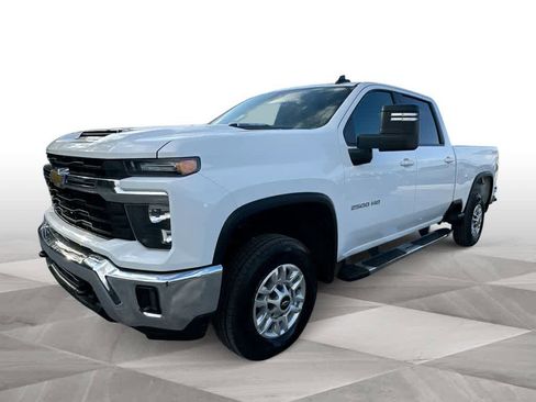 Used 2025 Chevrolet Silverado 2500 LT w/ Convenience Package AWD/4WD image 1