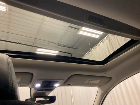 Used 2025 Honda HR-V EX-L image 35