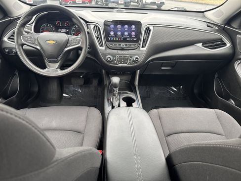 Used 2023 Chevrolet Malibu LT image 14