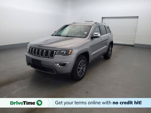 Used 2017 Jeep Grand Cherokee Limited AWD/4WD image 1