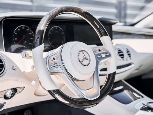 Used 2020 Mercedes-Benz S 560 4MATIC Coupe image 29