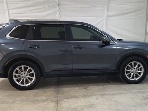 Used 2025 Honda CR-V EX-L image 9