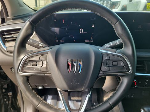 Used 2024 Buick Encore GX Preferred FWD image 17
