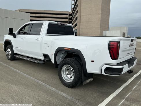 Used 2024 GMC Sierra 3500 Denali w/ Denali Reserve Package AWD/4WD image 5