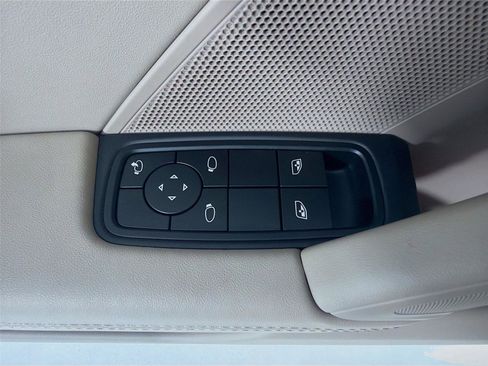 Used 2025 Porsche 911 Carrera 4 GTS image 8