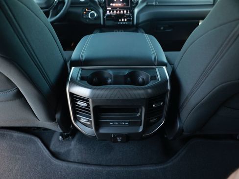 New 2026 RAM 1500 4x4 Crew Cab image 30