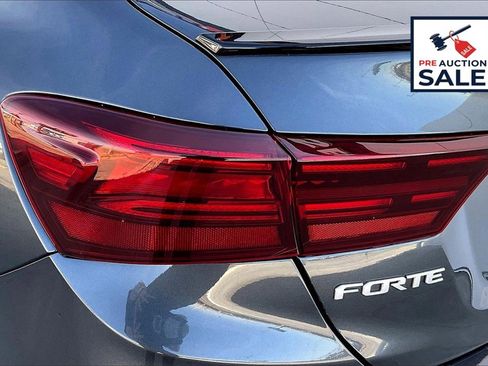 Certified 2024 Kia Forte GT-Line image 28