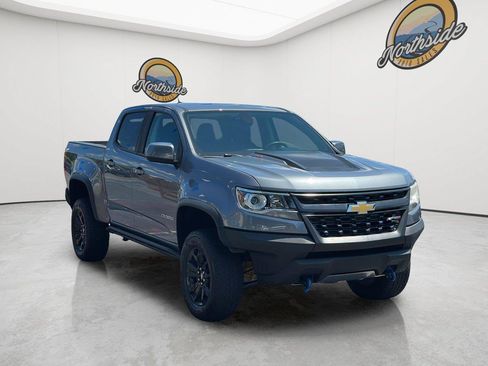 Used 2018 Chevrolet Colorado ZR2 w/ ZR2 Dusk Special Edition AWD/4WD image 3