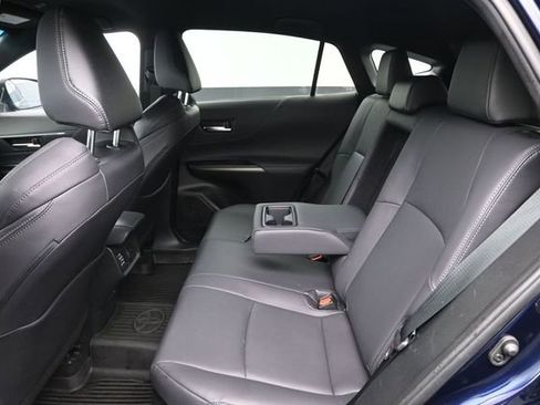 Used 2024 Toyota Venza XLE AWD/4WD image 25