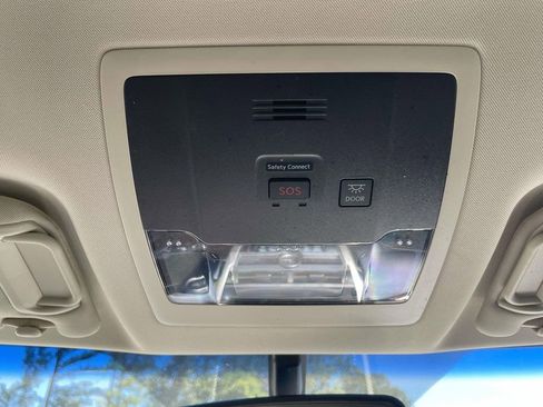 Used 2017 Lexus NX 200t FWD image 24
