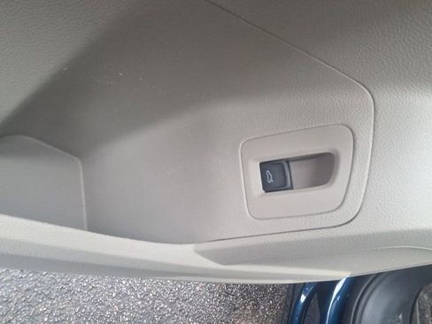 Used 2022 Volkswagen Atlas SEL image 26