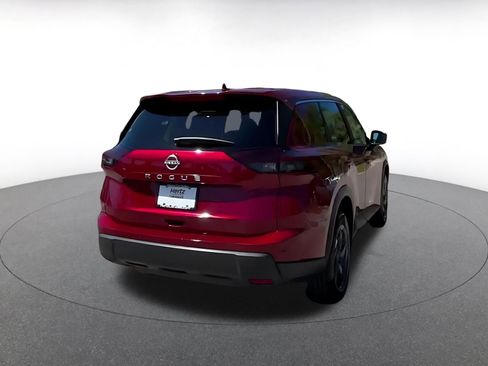 Used 2025 Nissan Rogue SV image 14