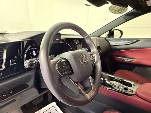 Used 2023 Lexus NX 350 AWD image 19