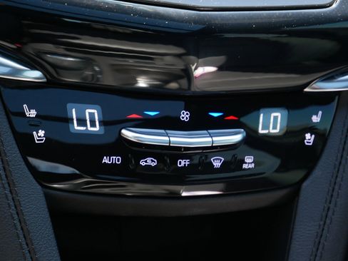 Certified 2024 Cadillac XT6 Sport w/ Technology Package AWD/4WD image 21
