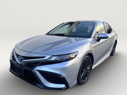 Used 2021 Toyota Camry SE w/ Carpet Mat Package (TMS) FWD image 30