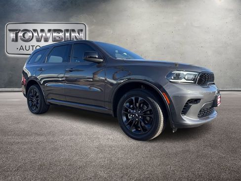 Used 2025 Dodge Durango GT w/ Blacktop Package AWD/4WD image 3