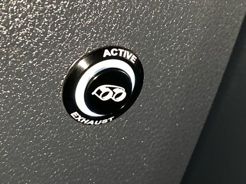 Used 2023 Ford F150 Lariat w/ Equipment Group 502A High image 24