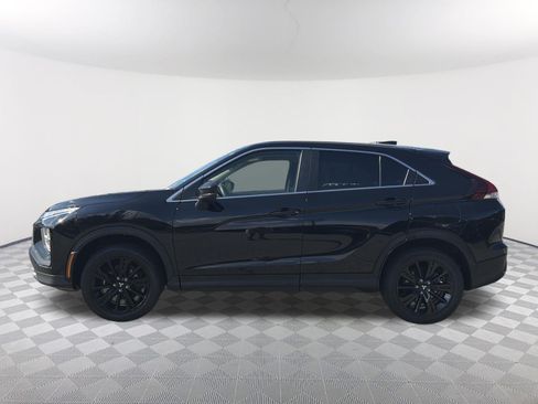 Used 2024 Mitsubishi Eclipse Cross LE AWD/4WD image 14