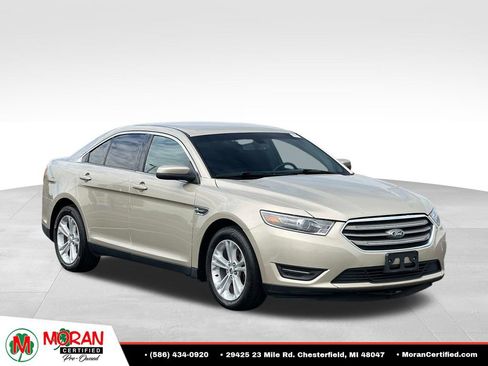 Used 2018 Ford Taurus SEL w/ Equipment Group 201A AWD/4WD image 7