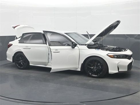 Used 2025 Honda Civic Sport image 35